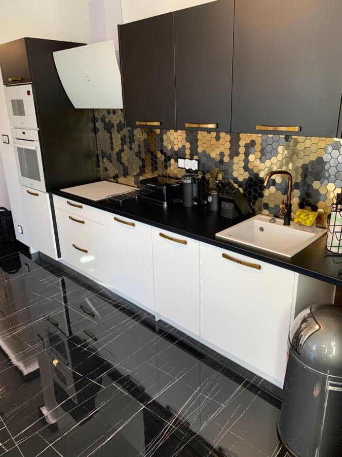 Czarna Perla Kolobrzeg Ekskluzywny Apartament Dla Wymagajacych ภายนอก รูปภาพ